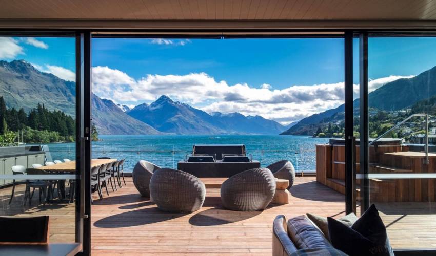 Villa 6138 in New Zealand Main Image